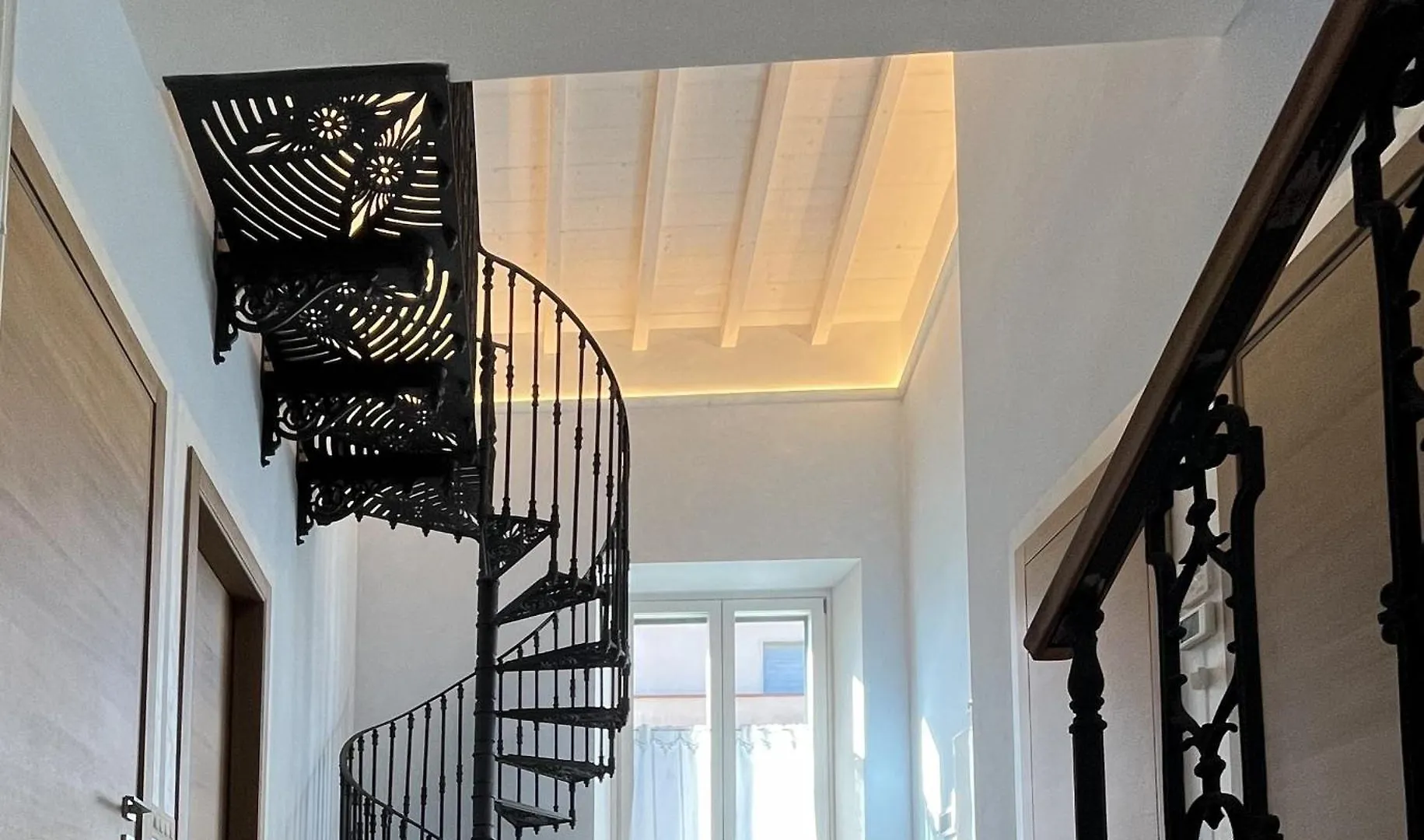 Pura Vida Bed & Breakfast Viareggio 0*,  Italy