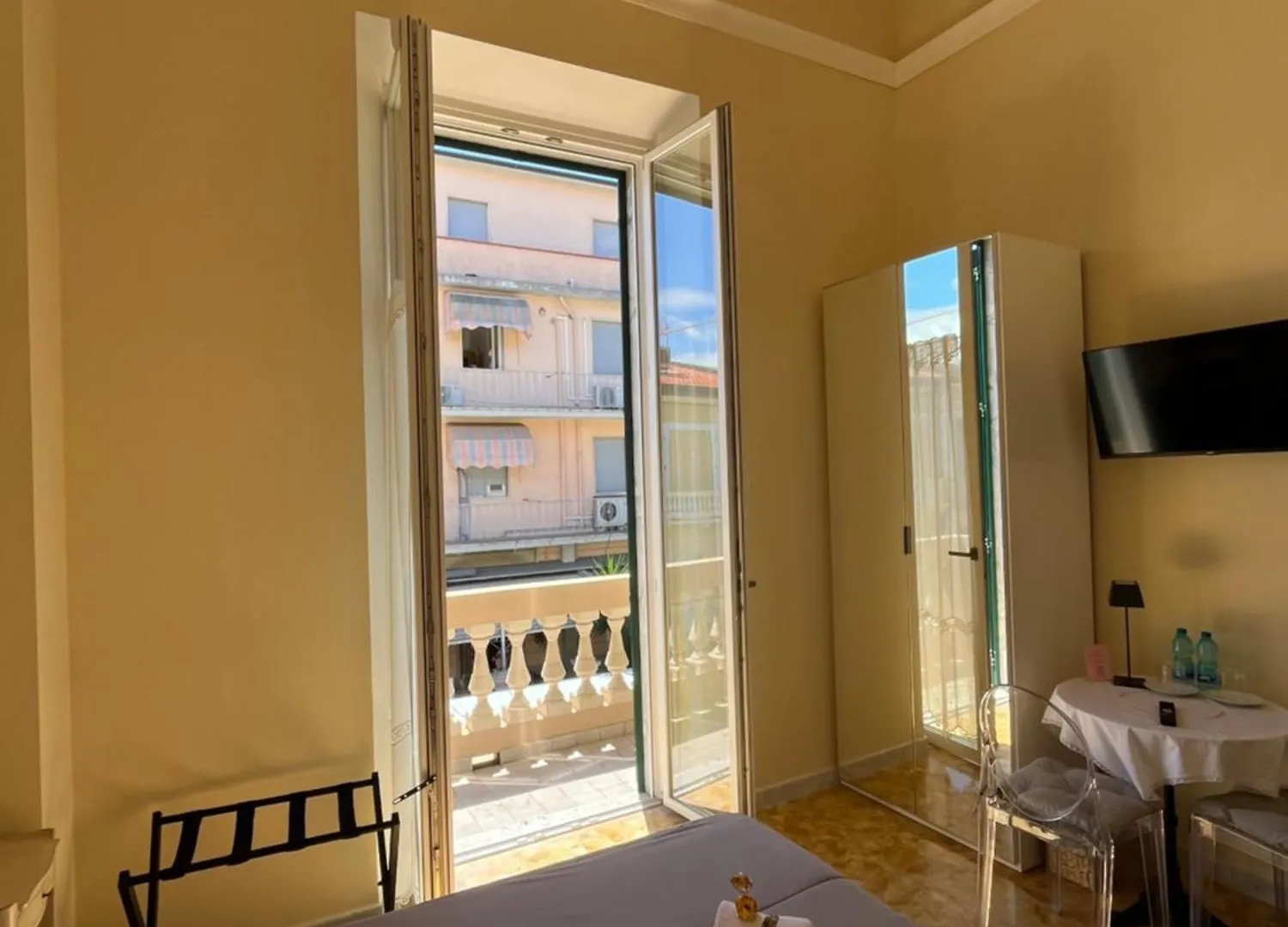 Bed & Breakfast Bed and Breakfast Pura Vida Viareggio Italia